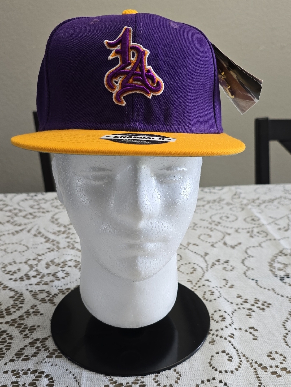 Youth Snapback LA Lakers Kobe Bryant Hat with Embroidered Patch
